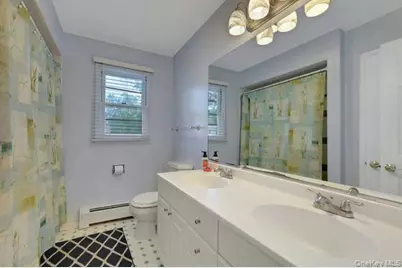 4 Liberty Circle, New City, NY 10956 - Photo 33