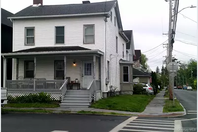 95 Clinton Avenue, Kingston, NY 12401 - Photo 1