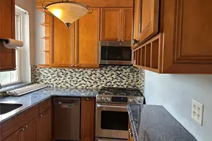 230 Central Ave, Lawrence, NY 11559 - Photo 11