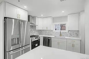 19 Westside Ave, Bay Shore, NY 11706 - Photo 7