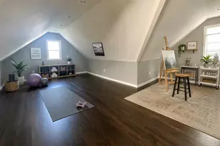31 Weeks Ave, Oyster Bay, NY 11771 - Photo 11