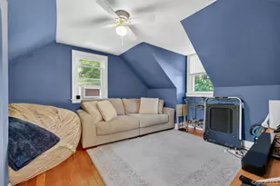 51 Lake Dr, Lake Peekskill, NY 10537 - Photo 21