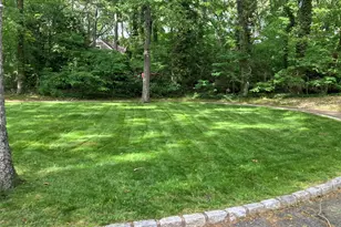 80 Alpine Way, South Huntington, NY 11746 - Photo 39
