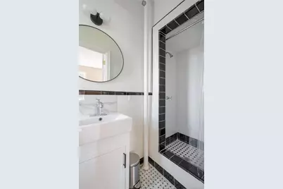 86-10 34th Avenue #613, Jackson Heights, NY 11372 - Photo 9