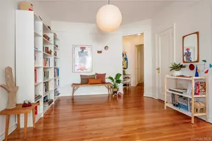 86-10 34th Ave, Jackson Heights, NY 11372 - Photo 5