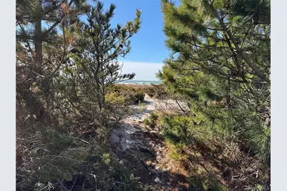 301 Lewis Walk, Cherry Grove, NY 11782 - Photo 33