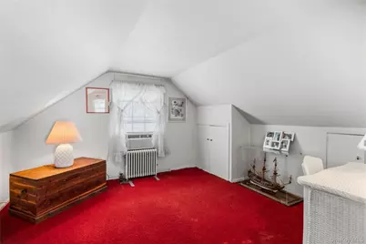 4 Birch Place, Glen Cove, NY 11542 - Photo 19