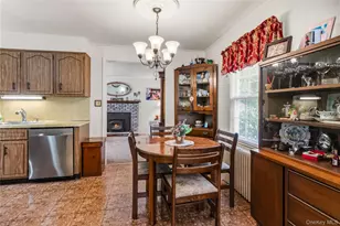 4 Birch Pl, Glen Cove, NY 11542 - Photo 9