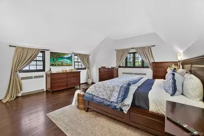 27 Desmond Avenue, Bronxville, NY 10708 - Photo 19