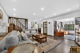 27 Desmond Ave, Bronxville, NY 10708 - Photo 5