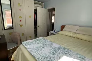 58-16 198th St, Fresh Meadows, NY 11365 - Photo 11