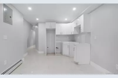 506 E 183rd Street, Bronx, NY 10458 - Photo 17