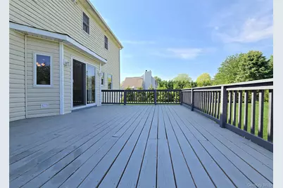 635 Farmveu Road, Mattituck, NY 11952 - Photo 3
