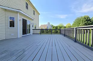 635 Farmveu Rd, Mattituck, NY 11952 - Photo 3