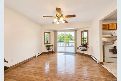 635 Farmveu Road, Mattituck, NY 11952 - Photo 11