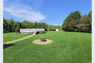 635 Farmveu Road, Mattituck, NY 11952 - Photo 7