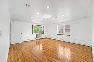 102-42 86th Rd, Richmond Hill, NY 11418 - Photo 9