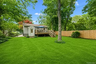 411 Glen Dr, Shirley, NY 11967 - Photo 31