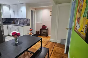 114-52 205th St, Saint Albans, NY 11412 - Photo 19