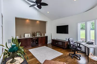 7 Longacre Drive, Huntington, NY 11743 - Photo 19