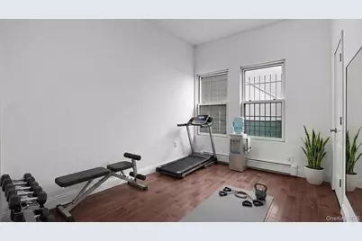 1823 Anthony Avenue, Bronx, NY 10457 - Photo 9