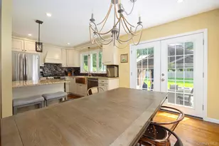 56 Florence Ave, Fishkill, NY 12524 - Photo 7