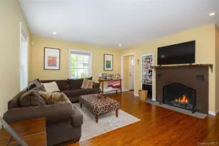 56 Florence Ave, Fishkill, NY 12524 - Photo 9