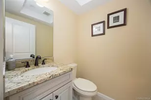 56 Florence Ave, Fishkill, NY 12524 - Photo 11