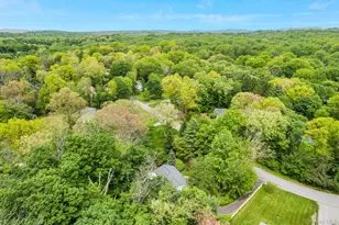 34 Julie Dr, Hopewell Junction, NY 12533 - Photo 25