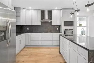 3 Beech, White Plains, NY 10603 - Photo 7