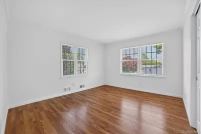 263 Croydon Road, Yonkers, NY 10710 - Photo 23
