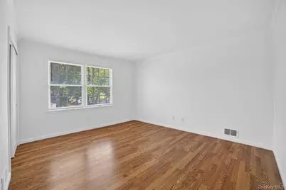 263 Croydon Road, Yonkers, NY 10710 - Photo 21