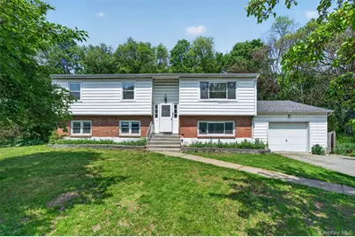 129 Vails Gate Heights Drive, New Windsor, NY 12553 - Photo 9