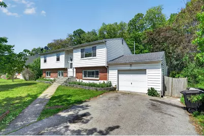 129 Vails Gate Heights Drive, New Windsor, NY 12553 - Photo 5