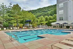 1310 Round Pointe Dr, Haverstraw, NY 10927 - Photo 3