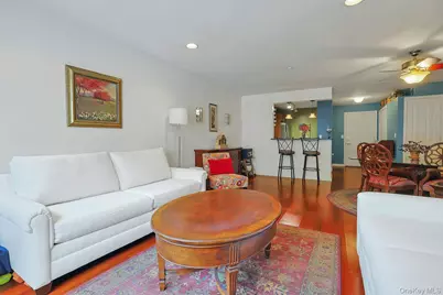 1310 Round Pointe Drive, Haverstraw, NY 10927 - Photo 9