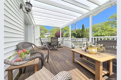 30 Park Avenue, Shirley, NY 11967 - Photo 3