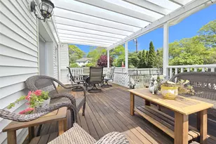 30 Park Ave, Shirley, NY 11967 - Photo 3