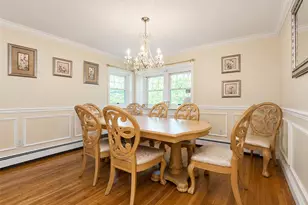 30 Park Ave, Shirley, NY 11967 - Photo 11