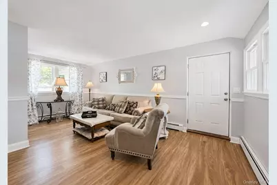 30 Park Avenue, Shirley, NY 11967 - Photo 13