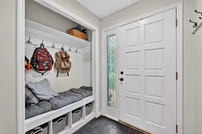 351 Jackson Avenue, New Windsor, NY 12553 - Photo 5