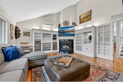 351 Jackson Avenue, New Windsor, NY 12553 - Photo 9
