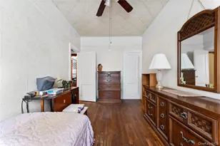 37-07 20th Rd, Astoria, NY 11105 - Photo 11