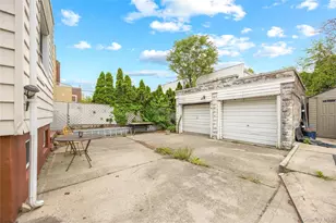 37-07 20th Rd, Astoria, NY 11105 - Photo 17