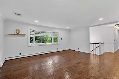 585 Bedford Road, Pleasantville, NY 10570 - Photo 17