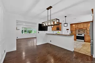 585 Bedford Rd, Pleasantville, NY 10570 - Photo 13