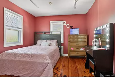 437 Fourth Avenue, Pelham, NY 10803 - Photo 19