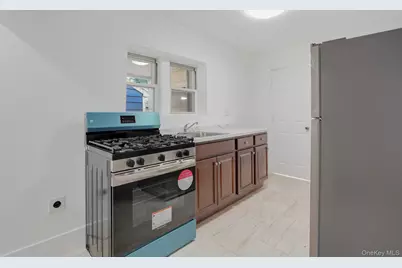 18 W Market Street, Hyde Park, NY 12538 - Photo 9