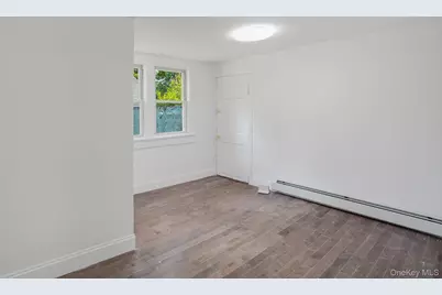18 W Market Street, Hyde Park, NY 12538 - Photo 21