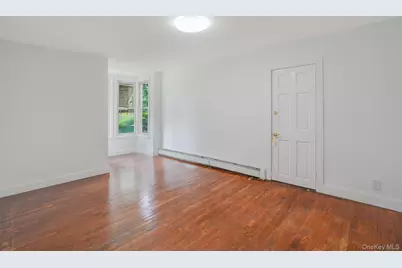 18 W Market Street, Hyde Park, NY 12538 - Photo 5